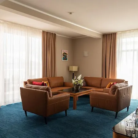 Lero Hotel